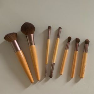 Ecotools Makeup Brush Bundle
